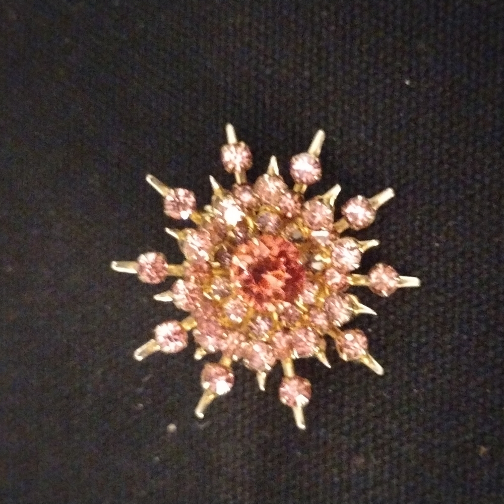 Vintage Signed Coro Pink Rhinestone Gold Tone Starburst Brooch